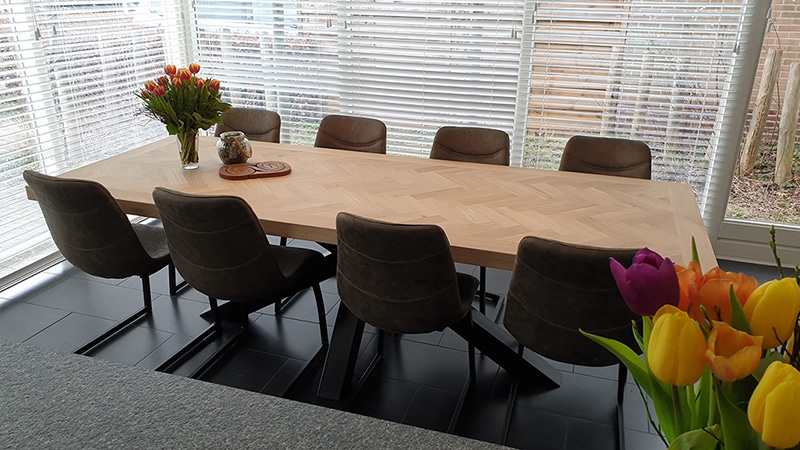 Herringbone oak Mosina table incl Matrix base of your choice